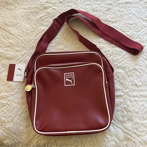 NWT • Puma x Vogue • Flight Bag • square, intense red, intense rouge